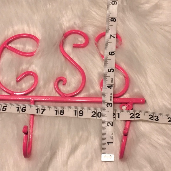 Pink Princess 5 Hook Hanger - Picture 9 of 12